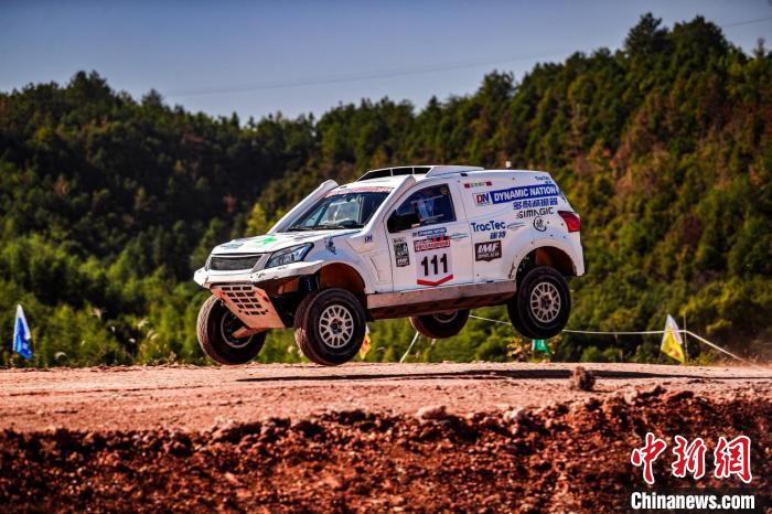 2023中国汽车场地越野锦标赛衢州柯城站:区志斌
