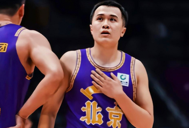 北控男篮三分球低迷惨败新疆 张帆被弃用成关键