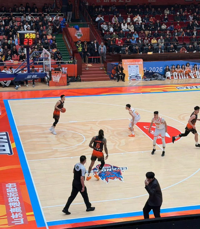 山东队第二阶段首战大胜江苏队 三叉戟合砍81+
