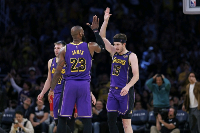 ESPN预测遭现实打脸 魔术勇士战绩大反转