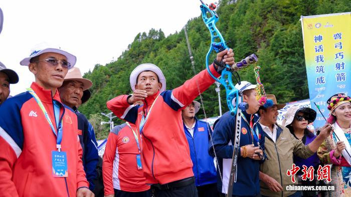 西藏亚东县在自治区成立60周年背景下举办第六届