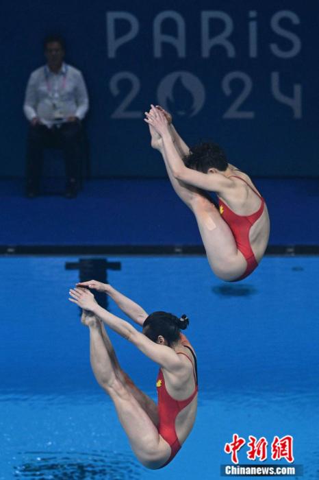 陈艺文昌雅妮巴黎奥运女子双人3米板夺冠